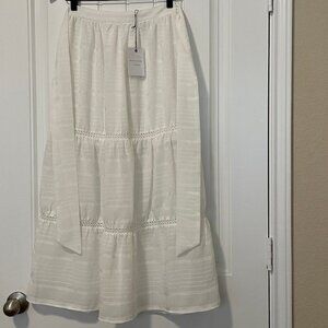 White Endless Rose maxi skirt size XS, new with tags